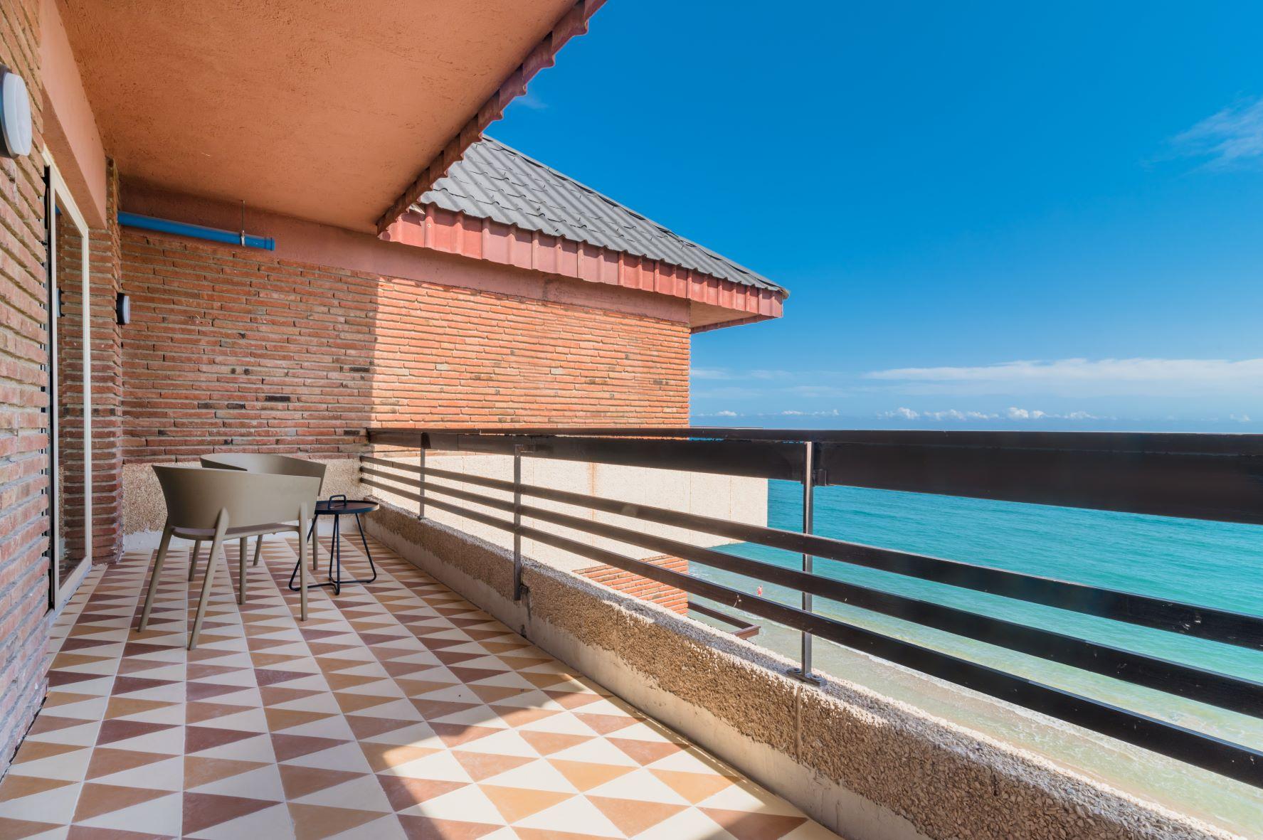 Akquaaa Boutique Hotel Calafell Exterior photo