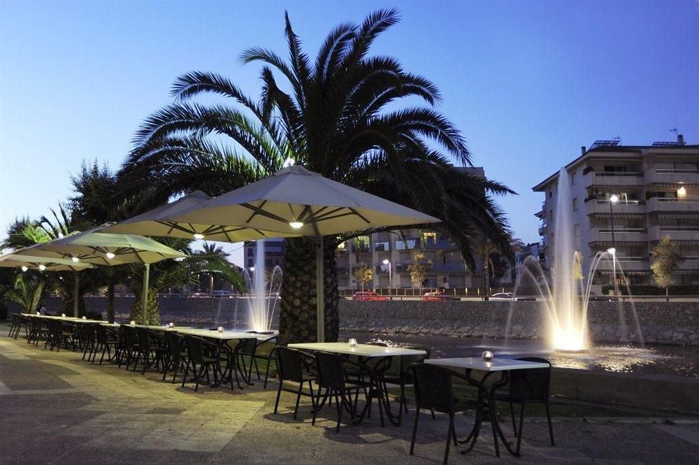 Akquaaa Boutique Hotel Calafell Exterior photo