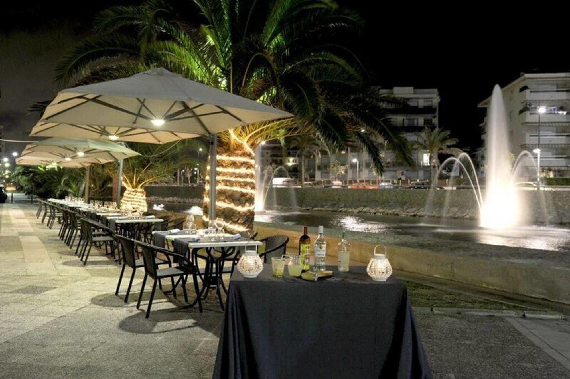 Akquaaa Boutique Hotel Calafell Exterior photo